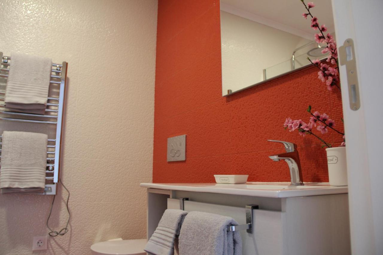 Quinta Do Fojo Valonguinho, Barro Bed & Breakfast Barro  ภายนอก รูปภาพ
